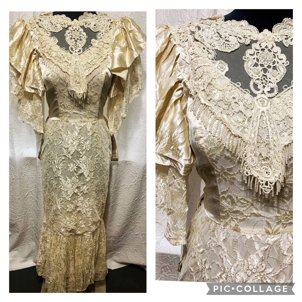 Vintage 1970’s Lace Mermaid Gown